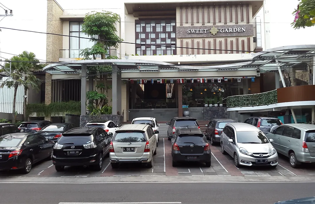 Sweet Garden Guest House-1